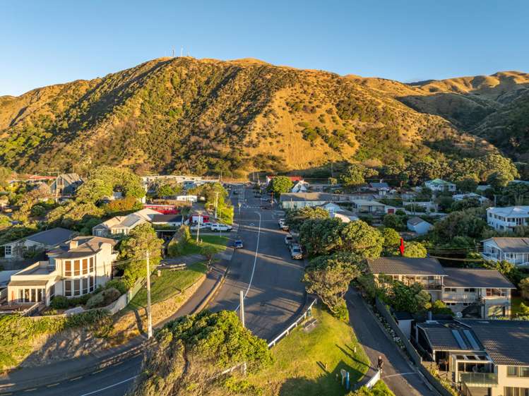 5/27 Beach Road Paekakariki_52