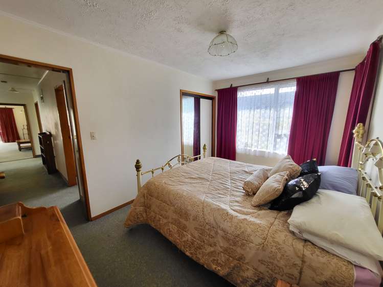 79 Hall Street Cobden_9