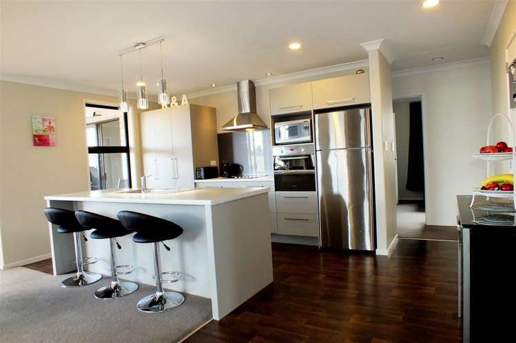 12 Galloway Crescent Pyes Pa_1