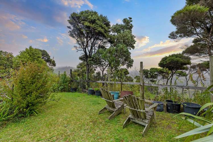 18 Tasman View Road Bethells Beach_25