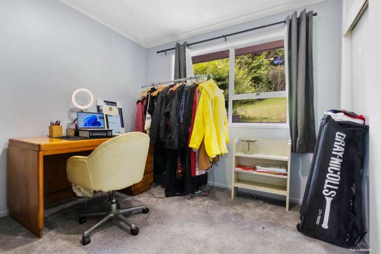 38 Staincross Street Green Bay_6