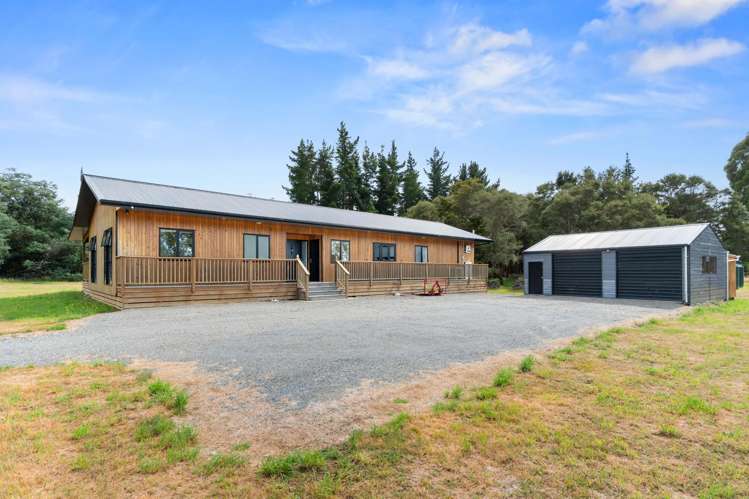 616 Norfolk Road Carterton_21