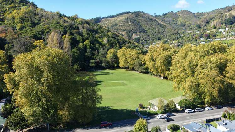 3 Oldham Lane The Wood_19