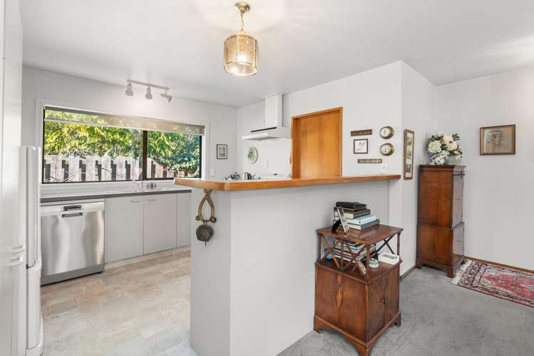 3/3 Sumnervale Drive Sumner_8