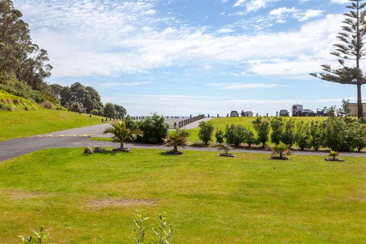 98 Ocean Beach Road Tairua_30