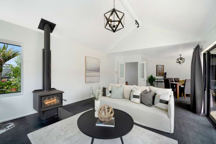 20 Taitua Drive Te Atatu South_5