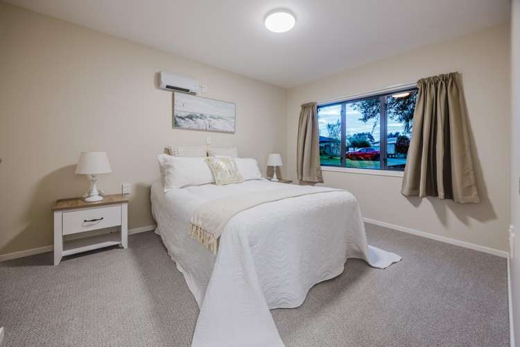 6/11 Lawford Place Mangere_6
