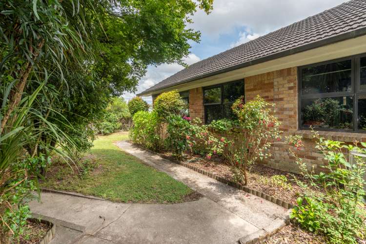 1 Southsea Crescent Silverdale_9