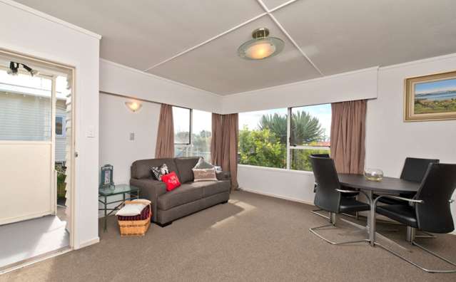 2/135 Campbell Road One Tree Hill_3