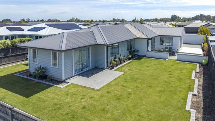 92 Sutherland Drive Kaiapoi_2