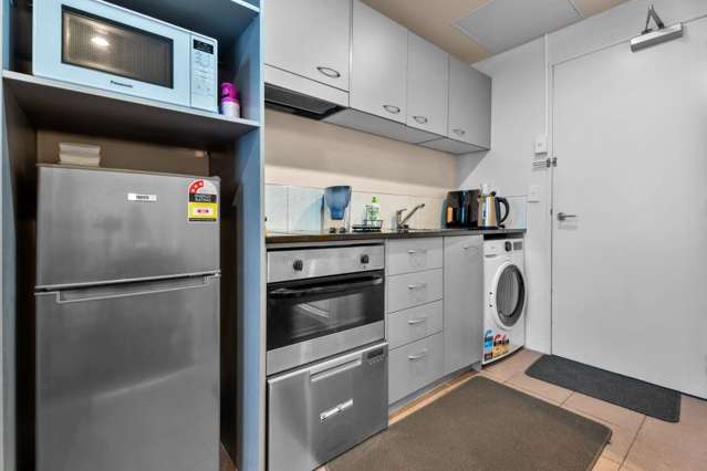 12i/76 Albert Street 10015_4