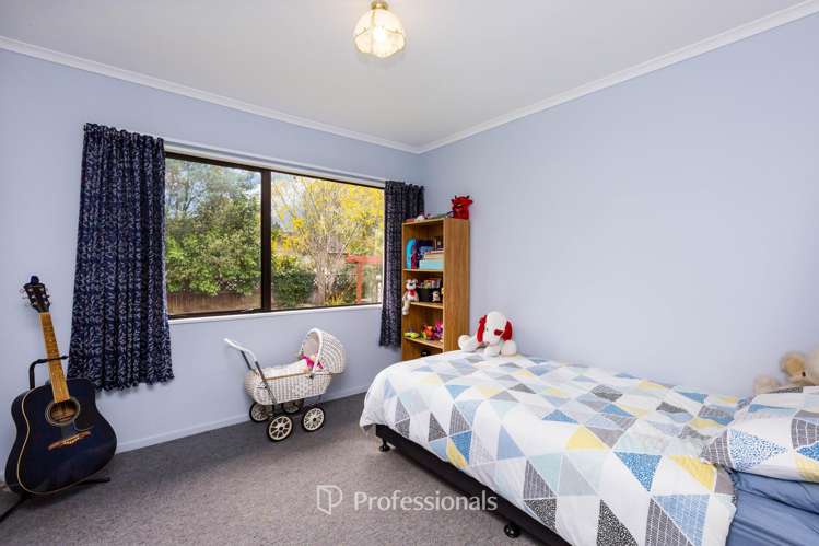 11 Monarch Grove Maoribank_10