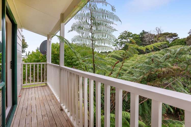 85d Fairclough Road Beach Haven_19