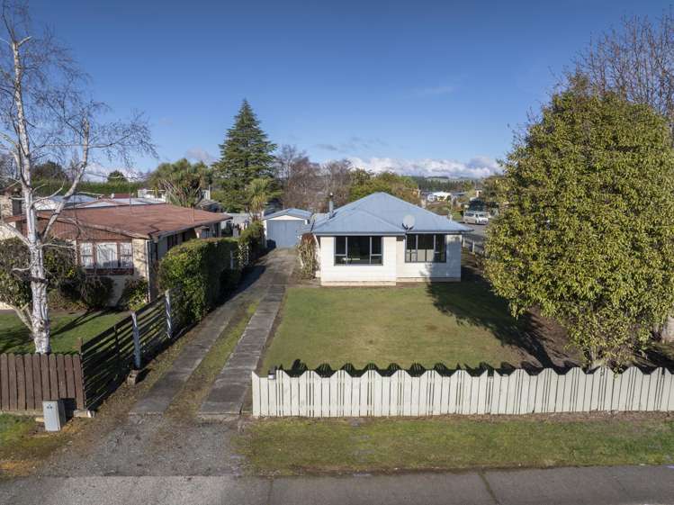 12 Sutherland Street Te Anau_15