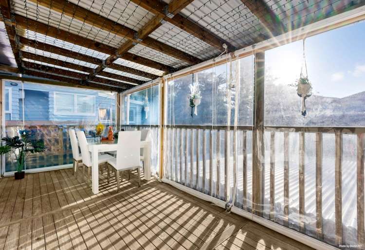 9 Golf Road New Lynn_5