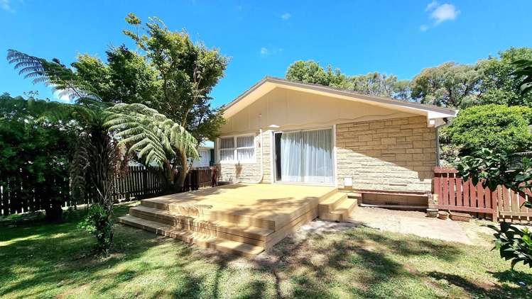 176 Gossamer Drive Pakuranga Heights_2