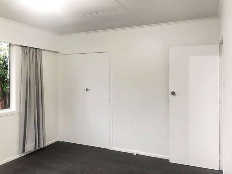 55 James Henry Crescent Huntly_11