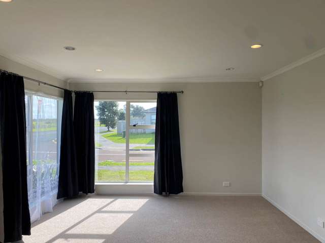 5 Manene Street Wattle Downs_1