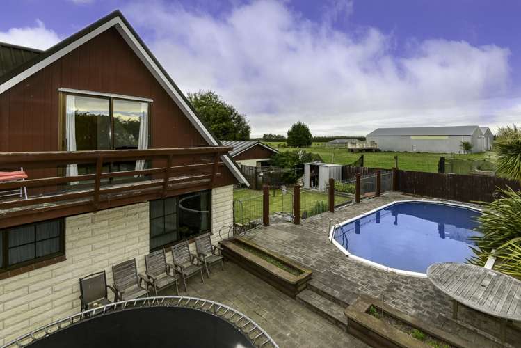 12 Snowdon Place Darfield_12