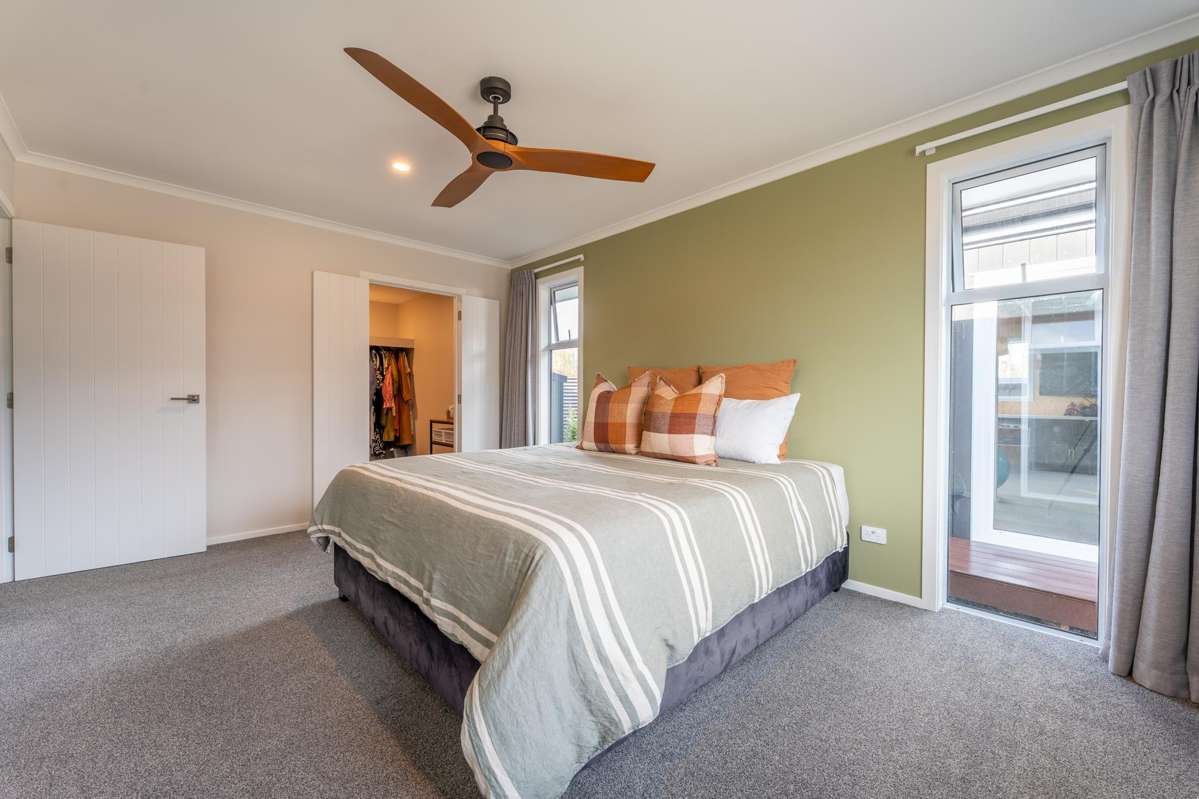 29 Strawberry Place_4