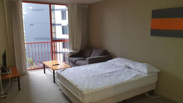 5n/3 Whitaker Place Grafton_1