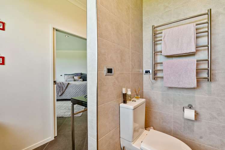 710 Three Mile Bush Road Te Kamo_16