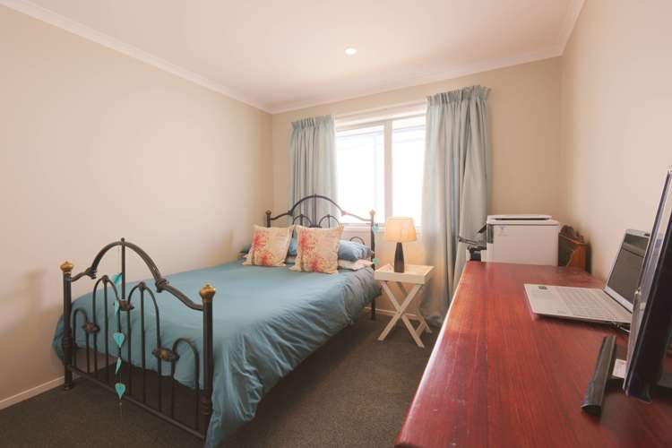 3 Korokia Way Richmond Heights_10