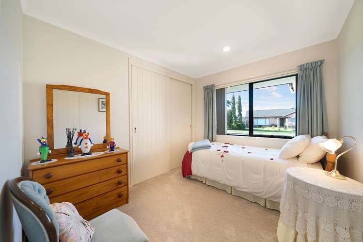 4 Russett Grove Henderson_11