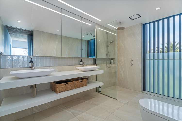 4 Margaret Place Hahei_13