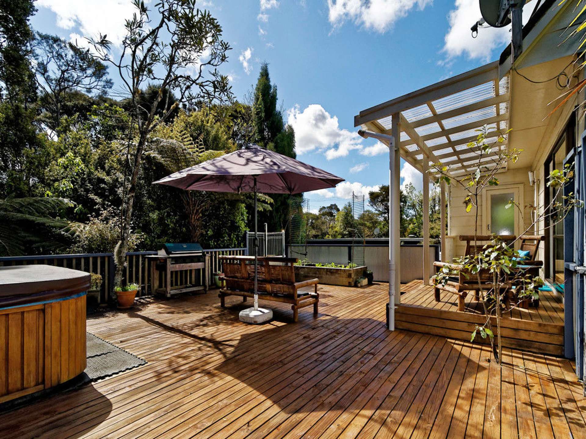 58 Woodfern Crescent Titirangi_0