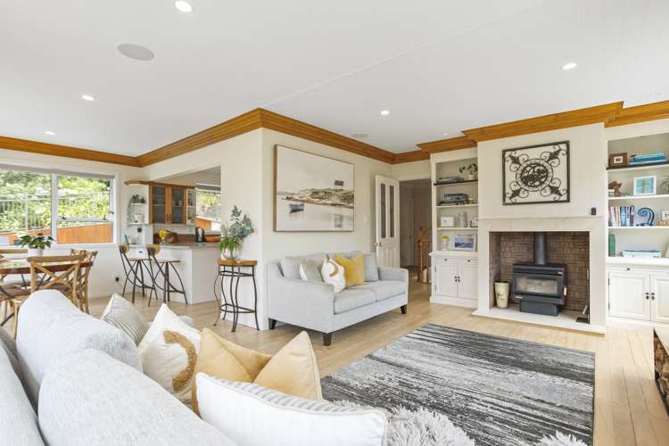 5 Hartles Place Mellons Bay_4