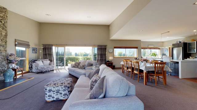 14 Country Place Allenton_1