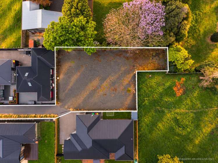 114 Carnaveron Drive Lincoln_3