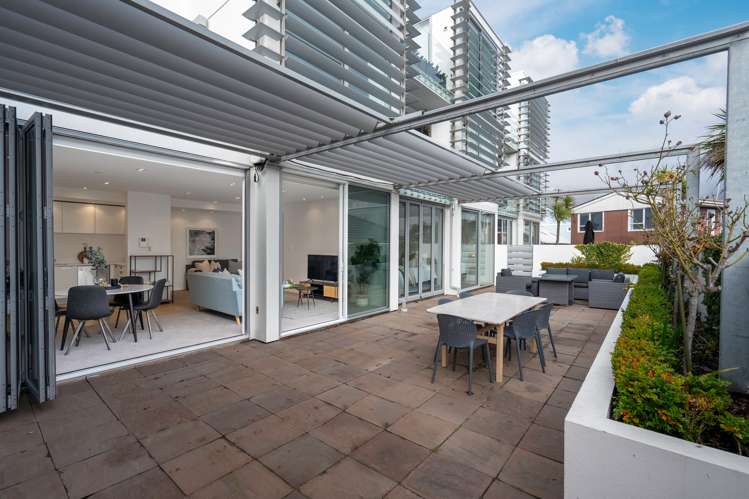 4/22 Esplanade Sumner_21