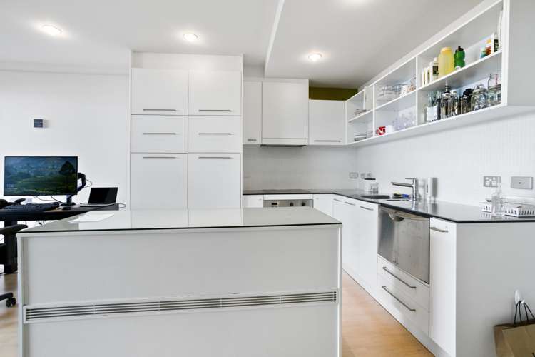 1007/18 Beach Road Auckland Central_5