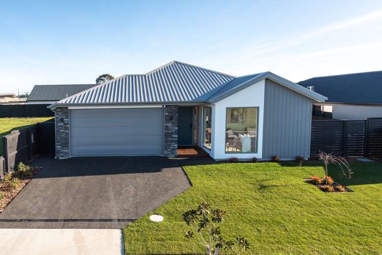 15 McCaw Road Lincoln_27