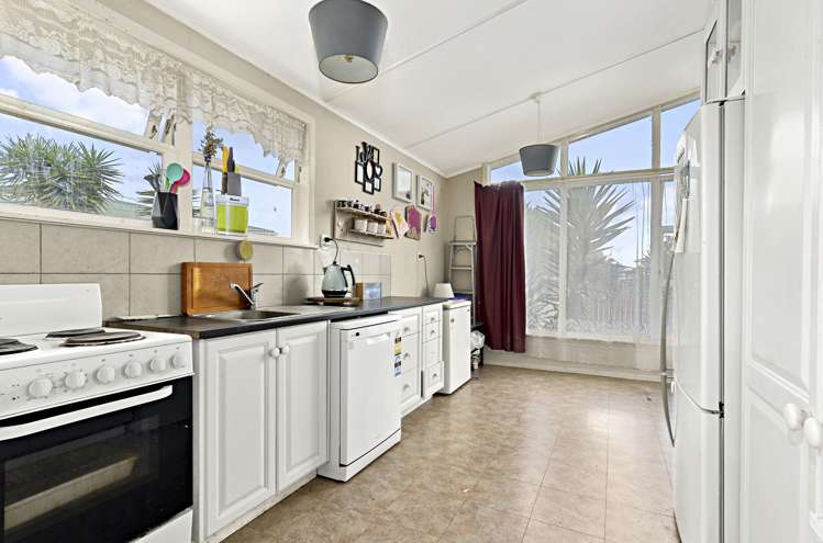 1/11 President Avenue Papakura_2