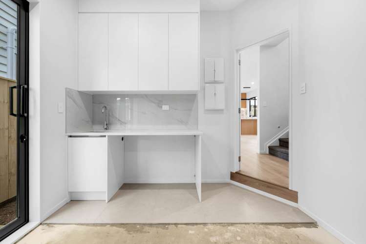 1/7 Edgar Pearce Place Howick_15