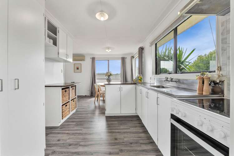 33 Riversdale Drive Merrilands_6