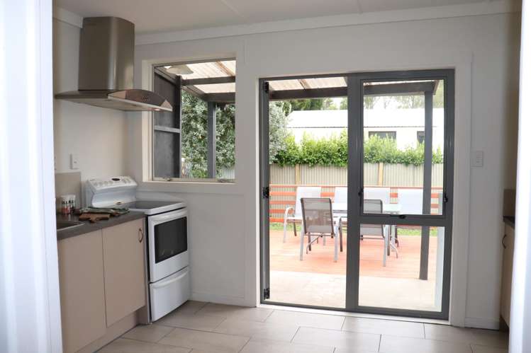 69 Mardon Road Enderley_11