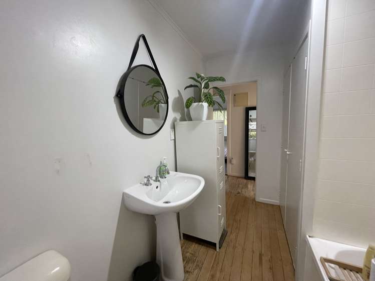 1/59 Koha Road Taupo_13