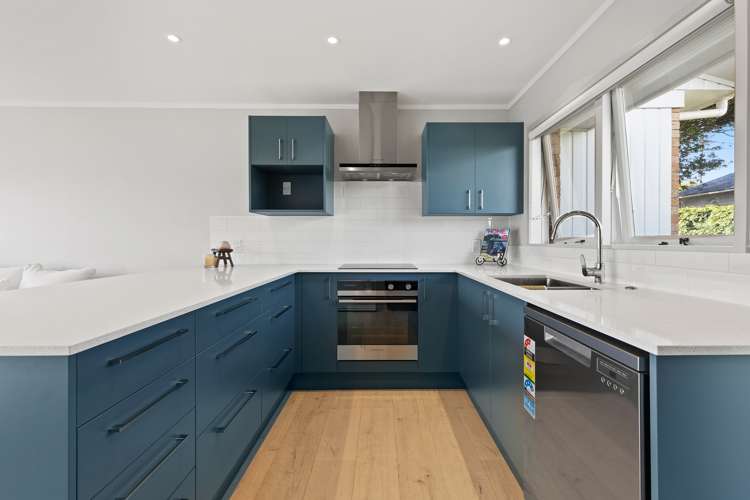 2/5 Otakau Road Milford_6