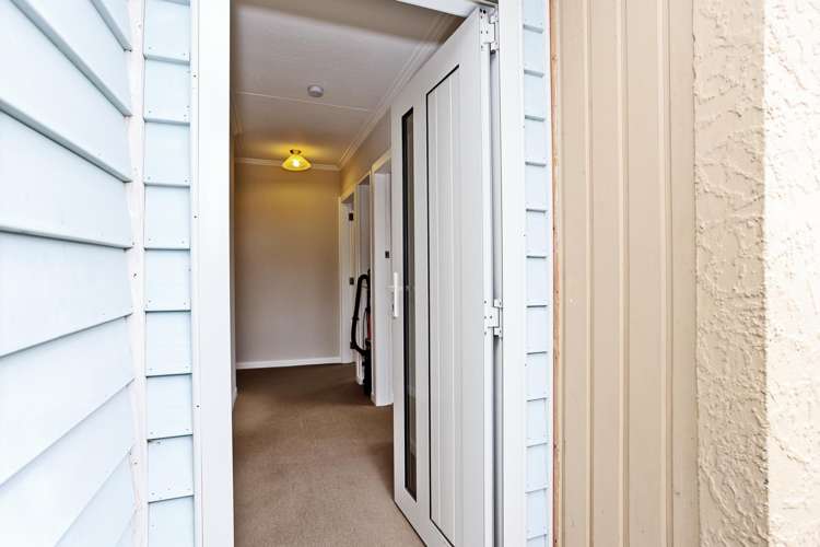 86 Stobo Street Grasmere_19