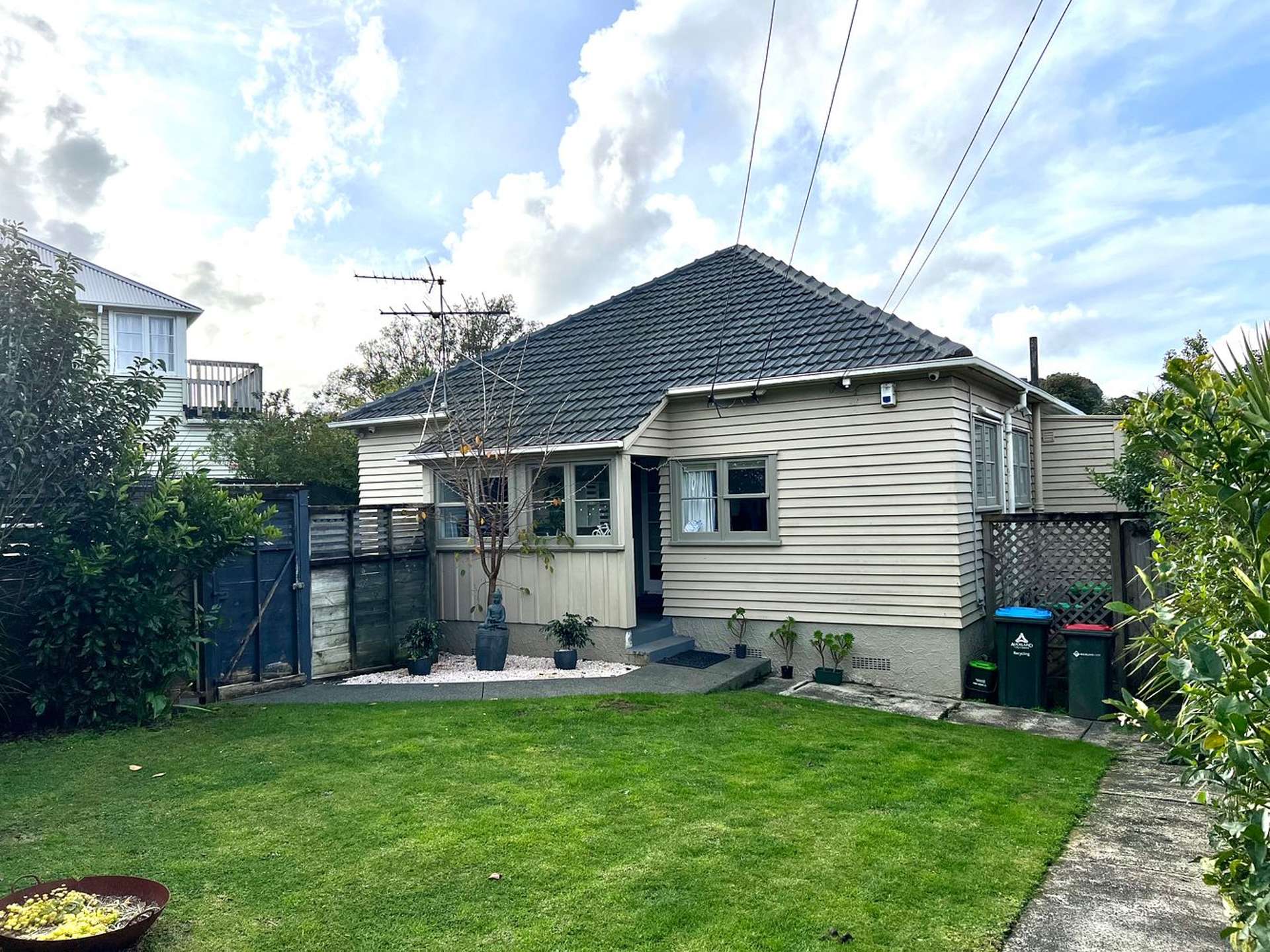 6 Henshaw Avenue Mount Roskill_0