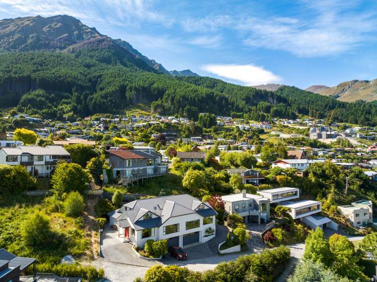 19b Richards Park Lane Fernhill/Sunshine Bay_28