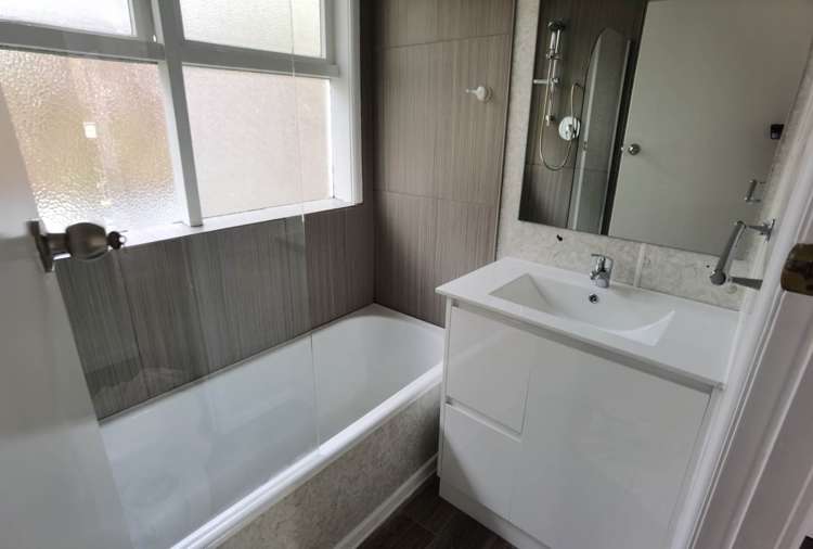 15 Lynwood Road New Lynn_6