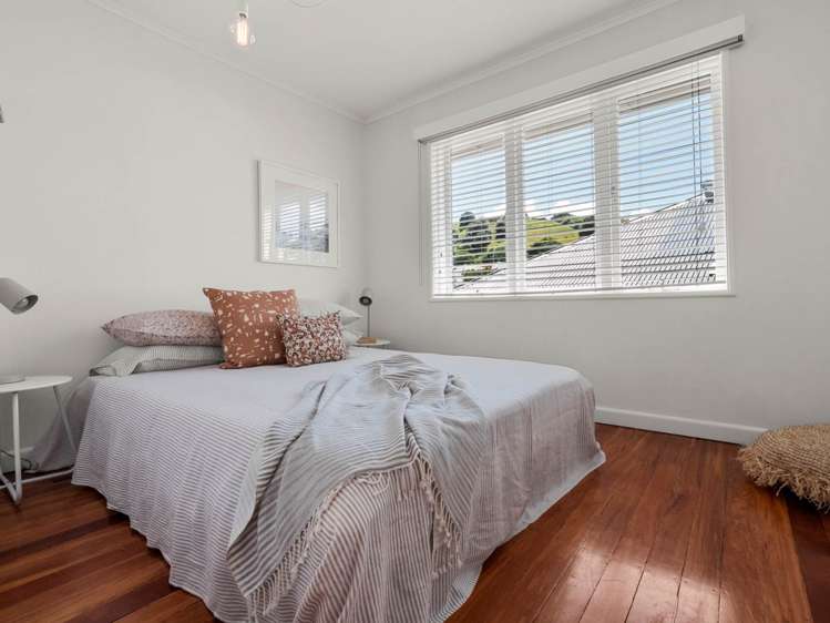 2/4 Calliope Road Devonport_10