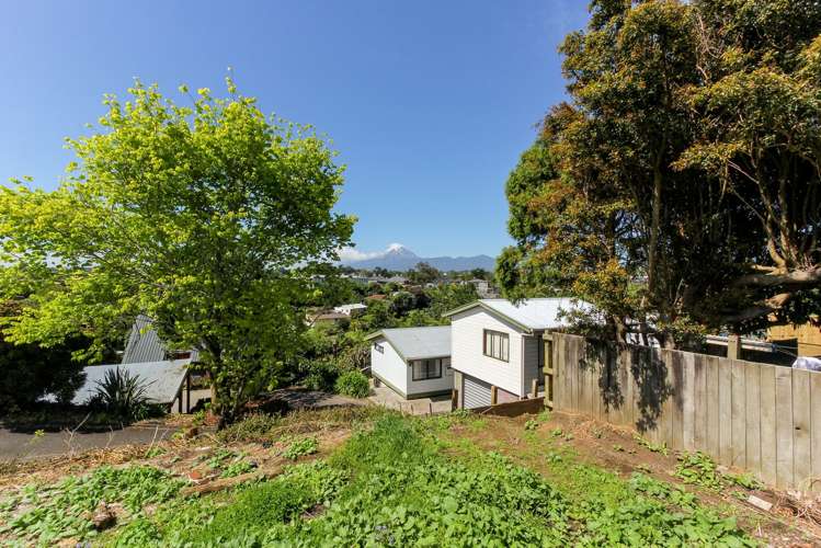 17a Wallace Place Westown_3