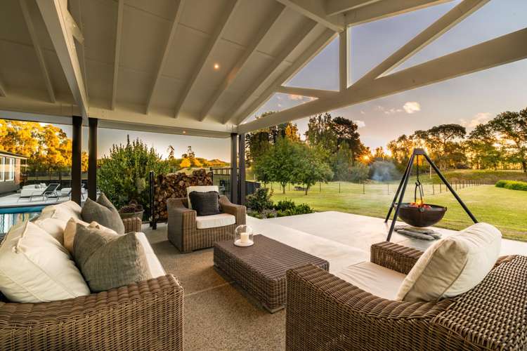 10 Charlton Road Te Awanga_14