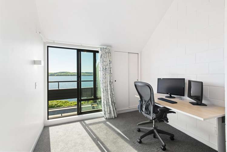 3/287 Lake Terrace Two Mile Bay_9